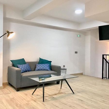 Modern & Spacious Apartment In Plaza De La Merced Málaga Exterior foto
